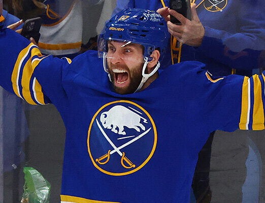 После 15 лет ожидания: Баффало вновь в плей-офф НХЛ!